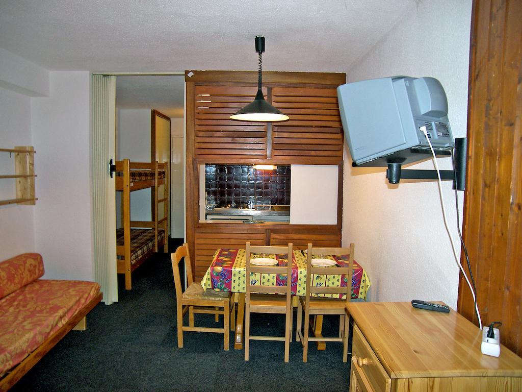 Apartment Le Borsat - Val Claret-10 By Interhome ทีนเญอ ห้อง รูปภาพ